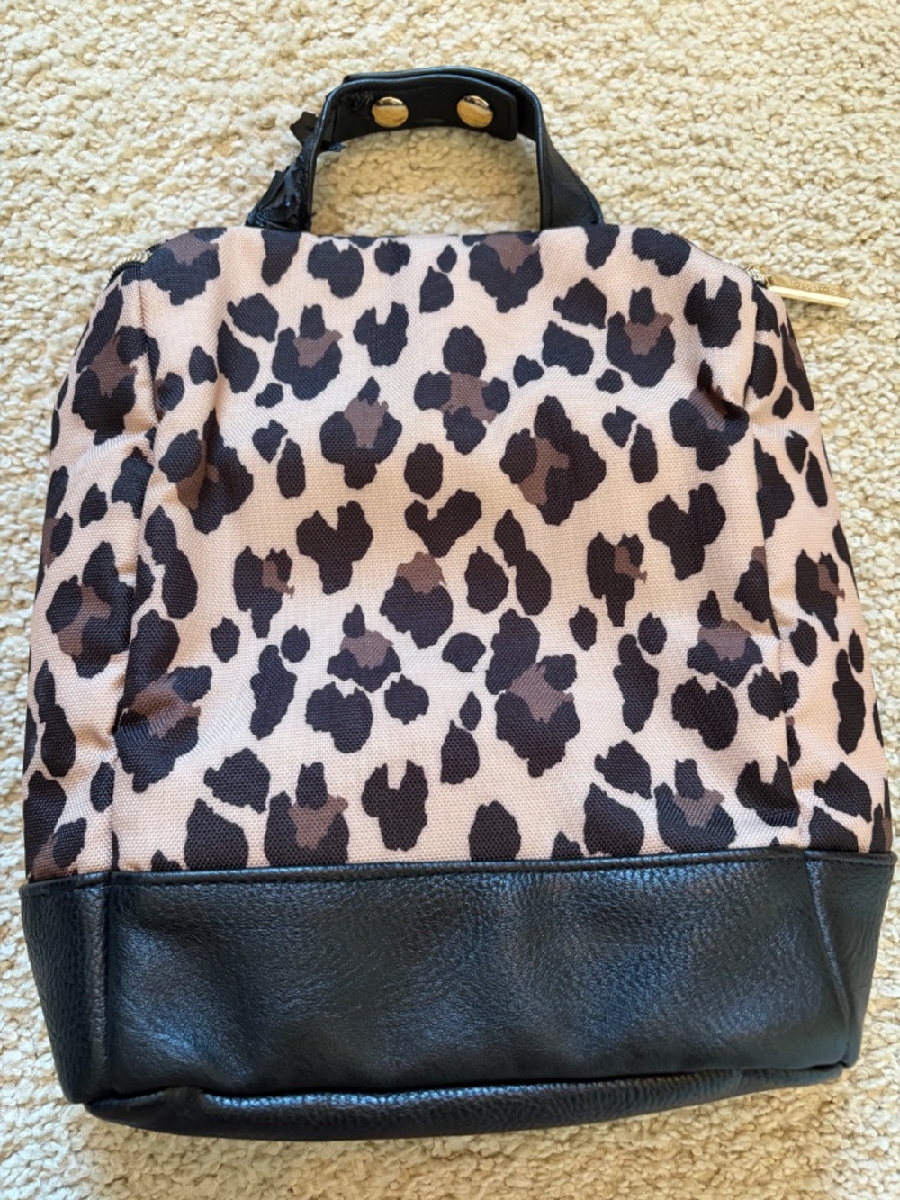 Itzy ritzy leopard bottle bag - Picture 2 of 5